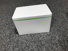 Lade das Bild in den Galerie-Viewer, Ajaa! Brotzeitbox aus zuckerrohr und mineralien, 2,1 Liter, Farbton weiß mit gruenem Streifen