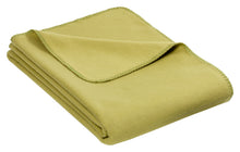 Lade das Bild in den Galerie-Viewer, Kuscheldecke-Greenolive-Richter-Textilien