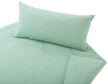 Lade das Bild in den Galerie-Viewer, Cotonea Bio Bettwäsche Chambray Pastellgruen