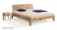 Lade das Bild in den Galerie-Viewer, Massivholzbett Gonda, Wildeiche, Dormiente
