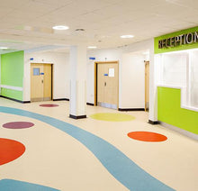 Lade das Bild in den Galerie-Viewer, Marmoleum Click Linoleum barbados von Forbo Ambientefoto