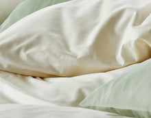Lade das Bild in den Galerie-Viewer, Cotonea Bio Bettwäsche Feinsatin