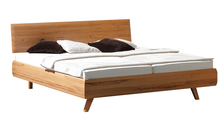 Lade das Bild in den Galerie-Viewer, Massivholzbett-Viala-diagonal