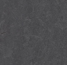 Lade das Bild in den Galerie-Viewer, Marmoleum Click Linoleum Volcanic Ash von Forbo